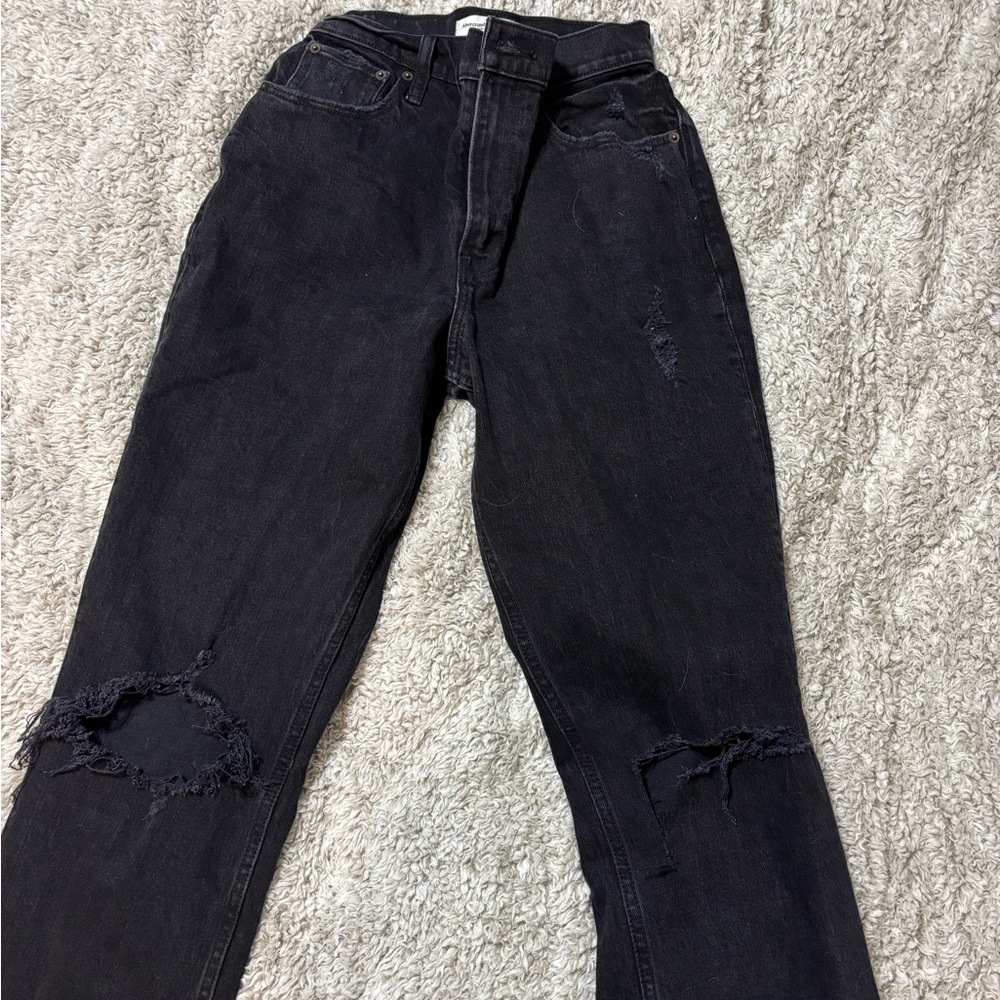 Abercrombie mom jeans